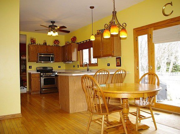 5th image of 780 Elderberry Ct