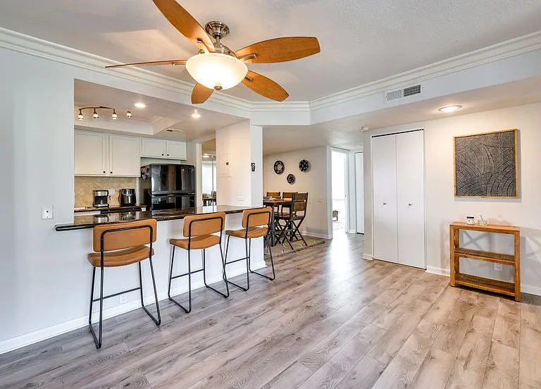 400 N Sunrise Way #116 — Photo 13