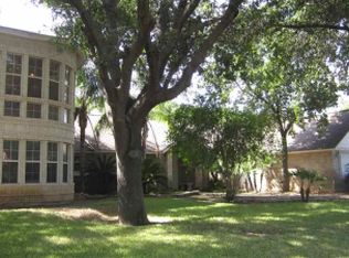 518 Martens Rd, Laredo, TX 78041