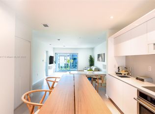 201 Sunrise Dr APT 203, Key Biscayne, FL 33149