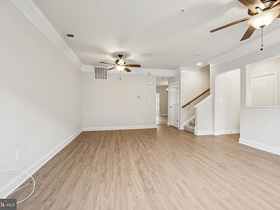 4th image of 2246 Margraf Cir