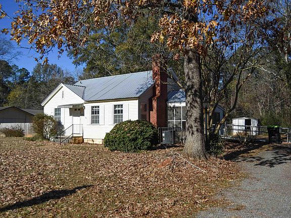 2nd image of 625 Pinecrest Dr