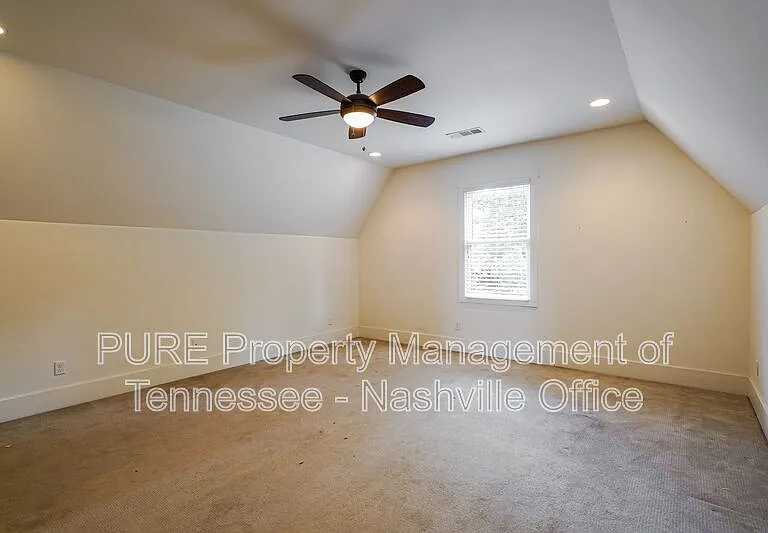 1405 Kirkland Ave — Photo 16