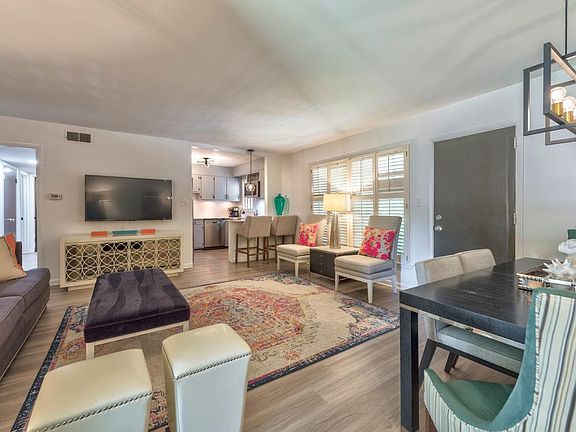 4th image of 4604 Coronado Dr APT C