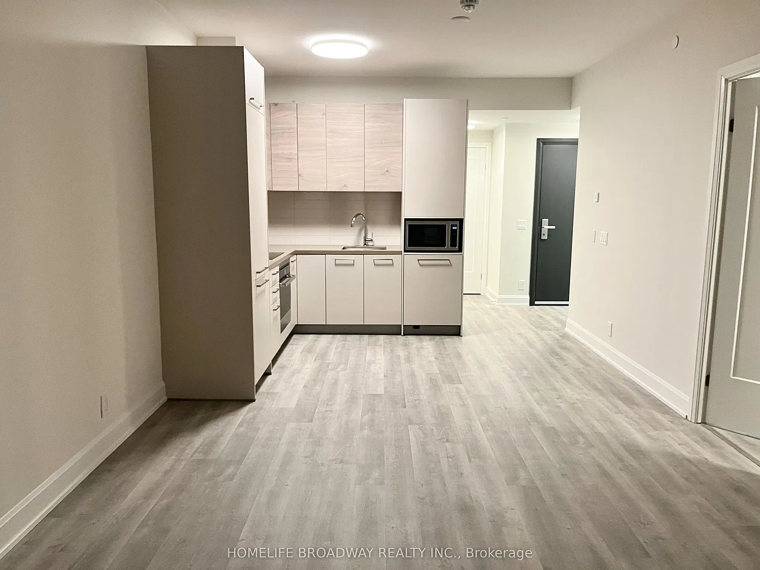 2 bed, $2,580 — Photo 4
