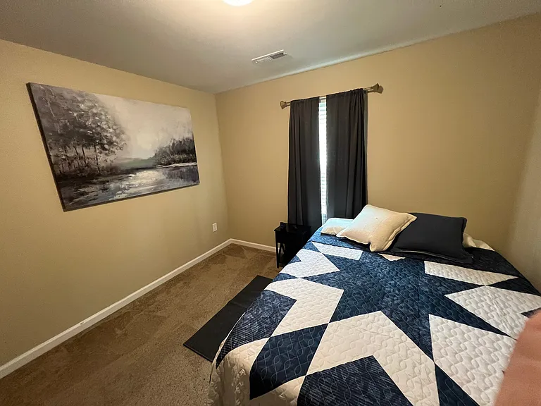 1813 Alyssum Pl — Photo 10
