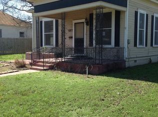 557 N Camp St, Uvalde, TX 78801