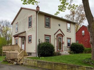 133 N Elm St, Manchester, CT 06042