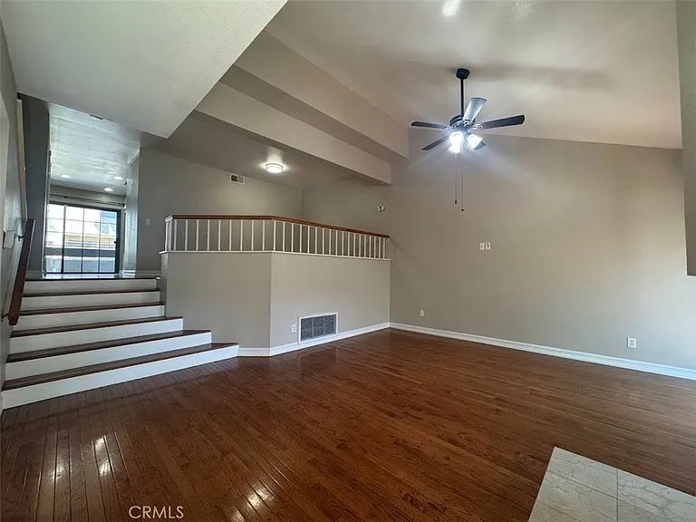 17 Mesquite Pl — Photo 5