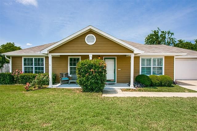 1st image of 2901 Dana Ln