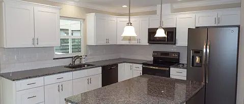 3rd image of 2812 Indianwood Dr