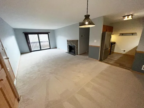 6021 West Port AVENUE #204, Milwaukee, WI 53223