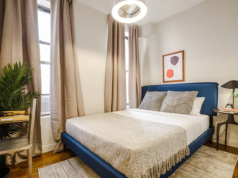 73 Monroe St #16 — Photo 5