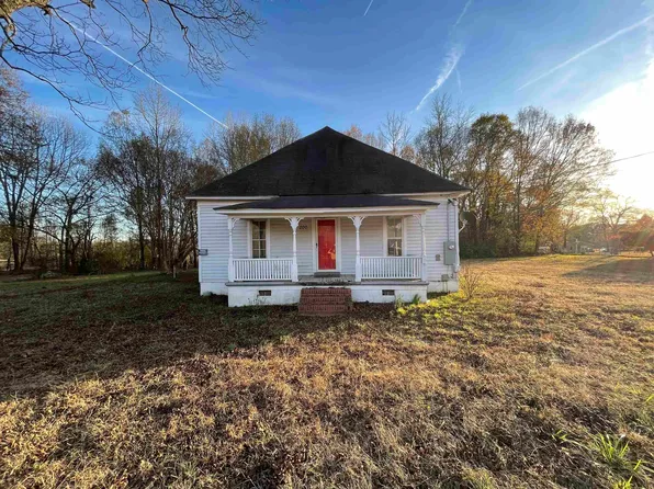 200 Poole Street Ext, Woodruff, SC 29388