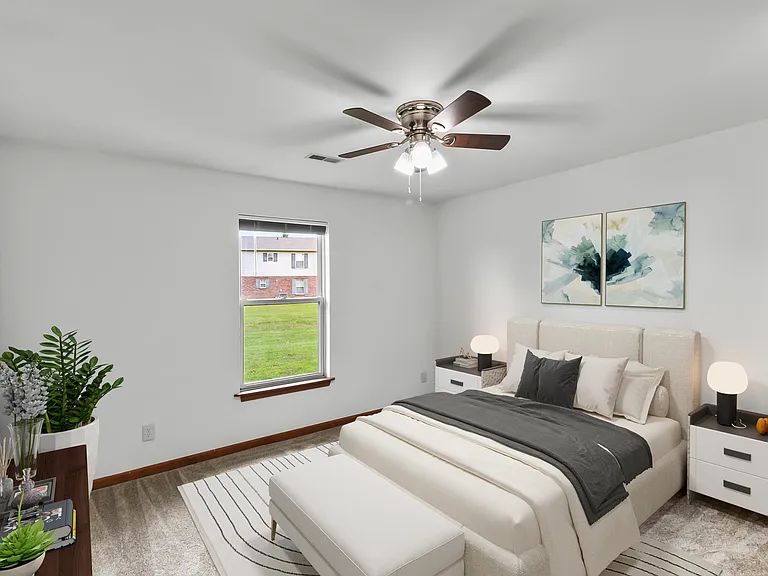 1405 Wilshire Cir — Photo 14
