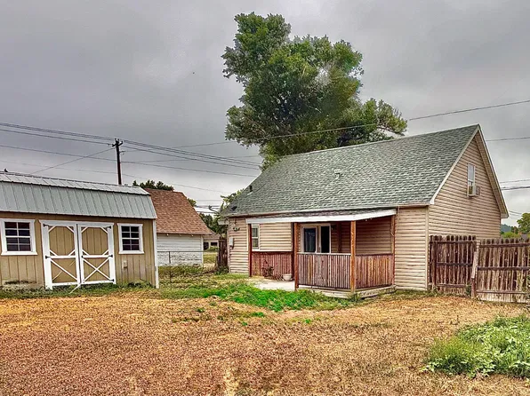 802 E 4th St, Ogallala, NE 69153