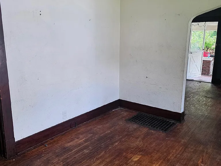 1830 N Lowber St — Photo 11