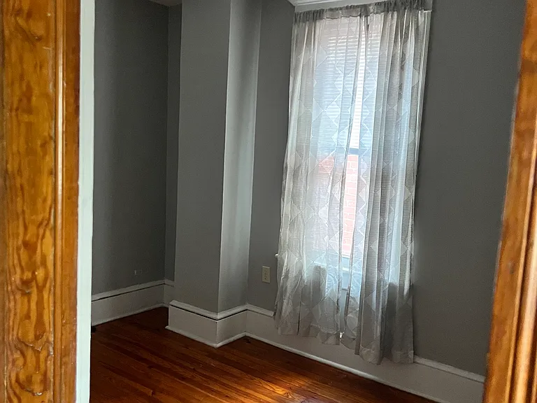 319 Pulaski St — Photo 7