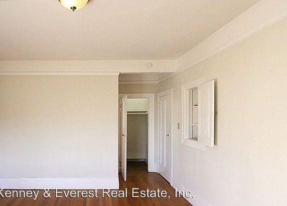 3rd image of 1250 Vallejo St APT 12