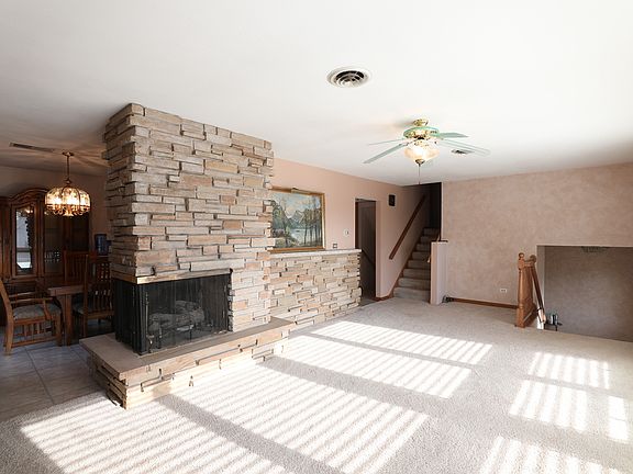 5th image of 14319 S 92nd Ct