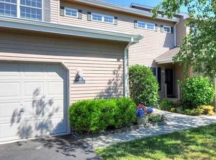 206 Cinnamon Cir, Rhinebeck, NY 12572