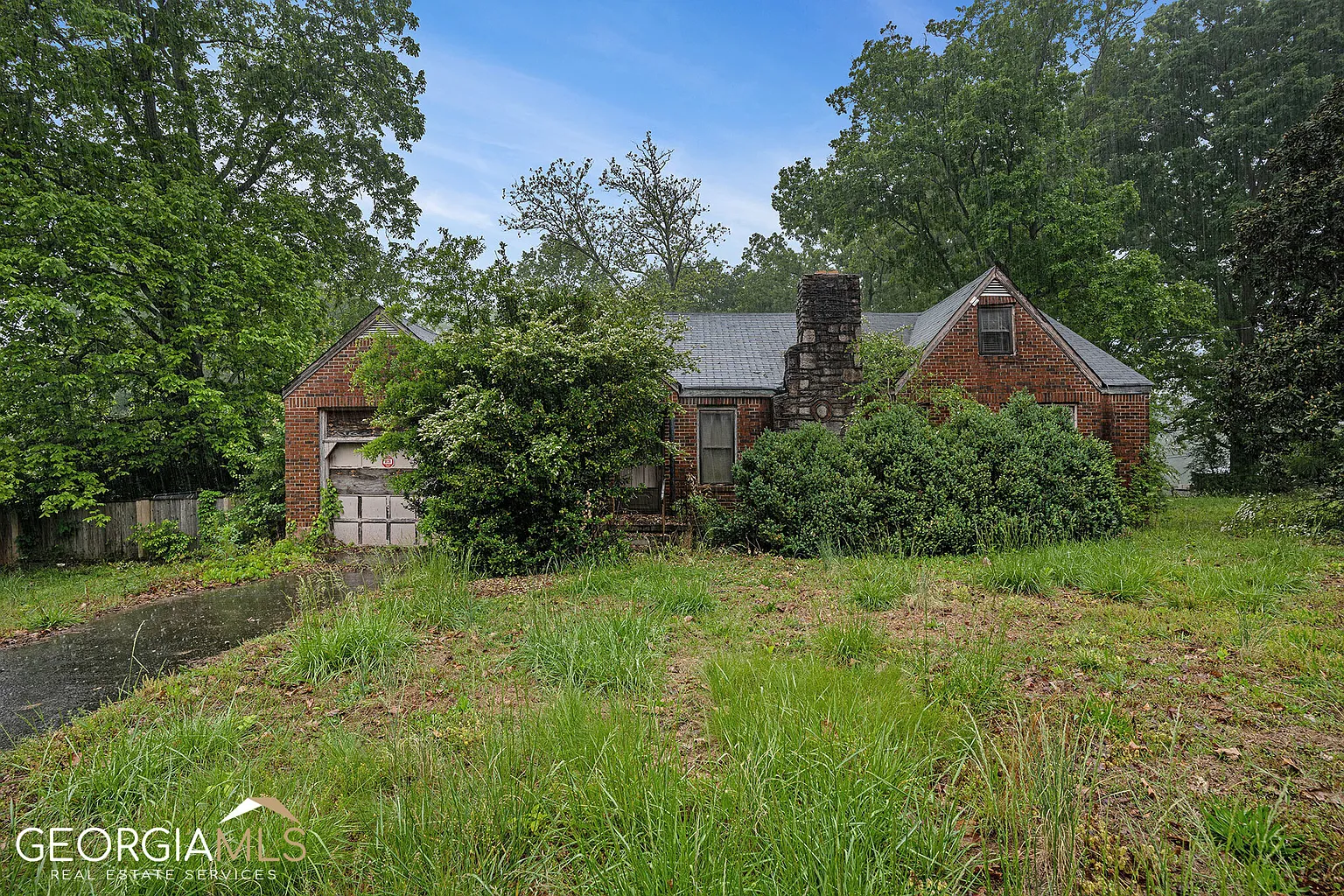 5565 Feldwood Rd photo 1
