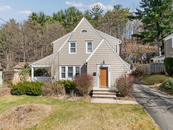 505 Pinecrest Rd, Endicott, NY 13760