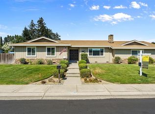 405 Mulholand Dr, Ripon, CA 95366