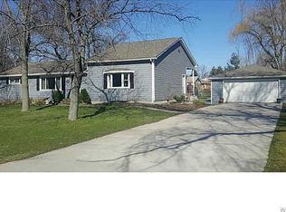 7057 Nash Rd, North Tonawanda, NY 14120