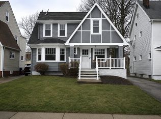 3337 Sylvanhurst Rd, Cleveland Heights, OH 44112