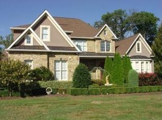 126 Highland Ridge Ct, Johnson City, TN 37615