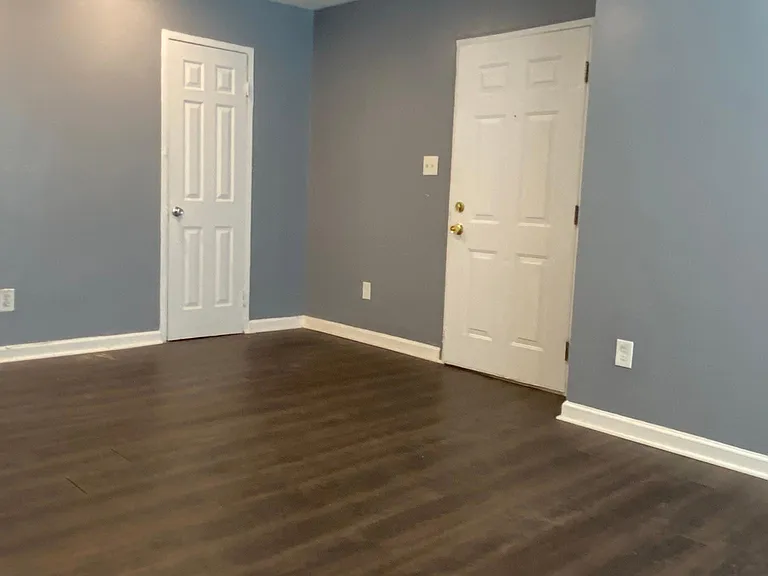 1516 Marion St NW #101 — Photo 4