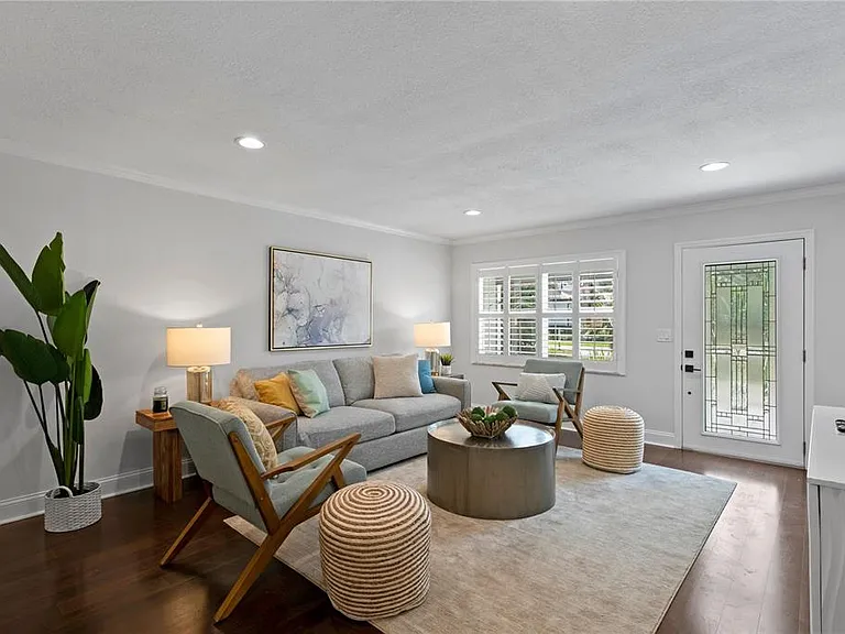 4815 W San Rafael St — Photo 6