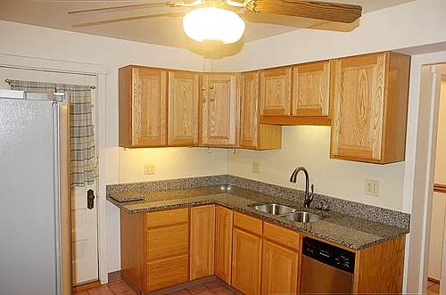 5844 Alderson St #3 Photo 1