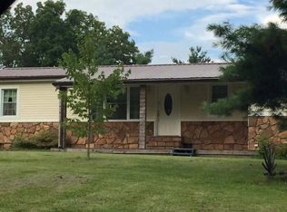 630 Rausin Hollow Rd, Philadelphia, TN 37846