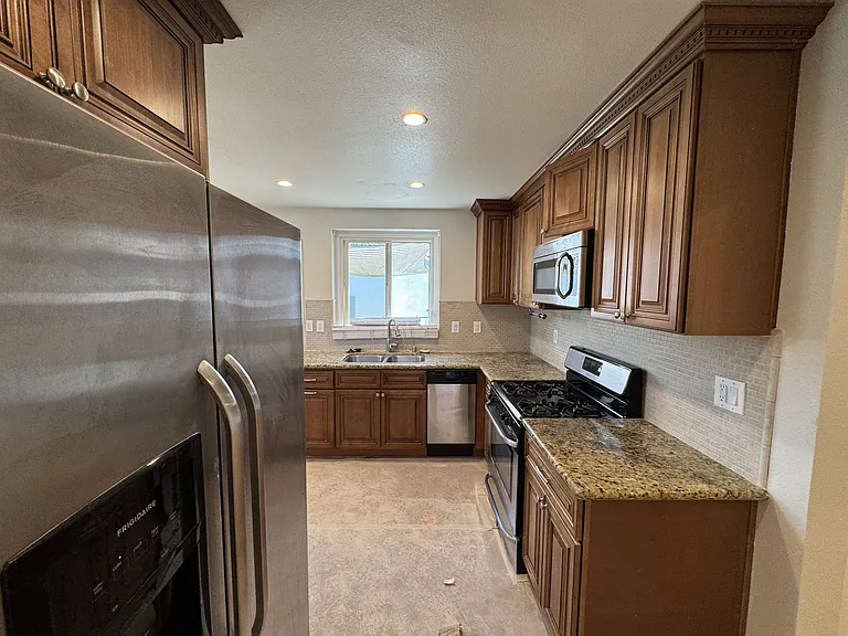 2024 San Anseline Ave — Photo 17