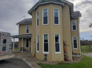 1060 Bradys Ridge Rd, Beaver, PA 15009