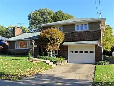 1608 2nd St photo 1