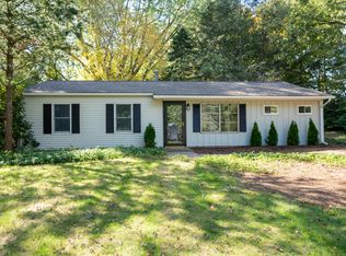 41 Virginia Dr, Meriden, CT 06450