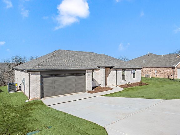 3rd image of 133 Jim Walter Dr