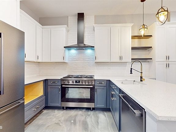 2nd image of 3253 N Elston Ave #1