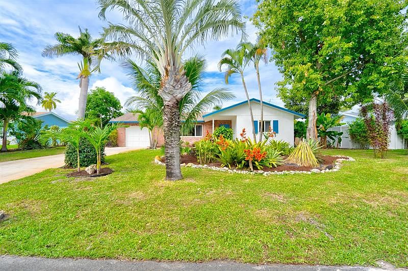 1st image of 1036 Coral Dr