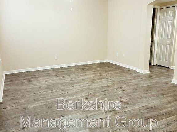 3rd image of 4908 Cactus Needle Ln