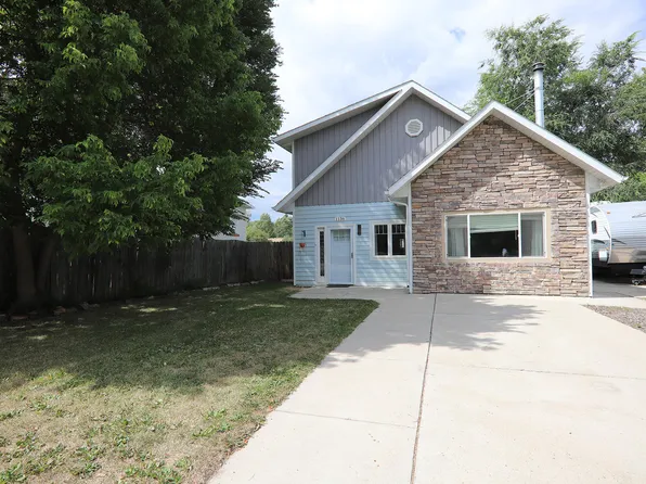 1136 Emerson St, Sheridan, WY 82801