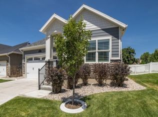 1215 E Roma Dr, Fruit Heights, UT 84037