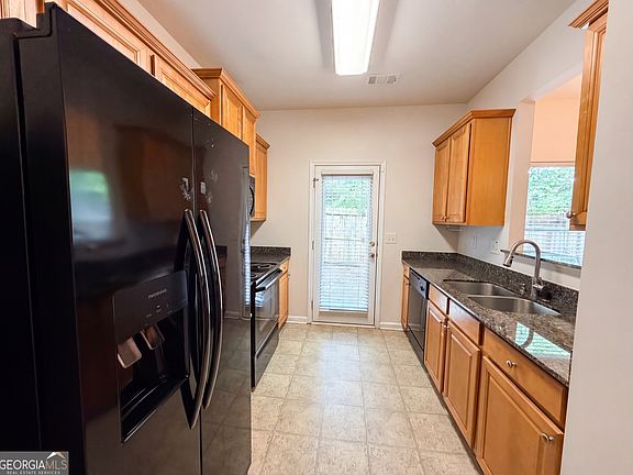 2nd image of 471 Tufton Trl SE
