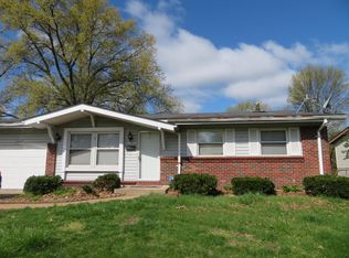 11047 Landseer Dr, Saint Louis, MO 63136