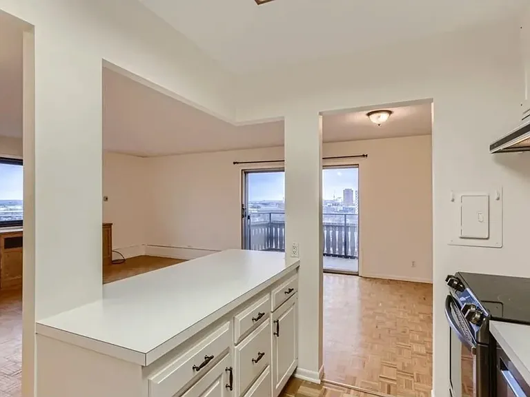410 Groveland Ave #1002 — Photo 6