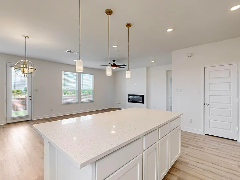 353 Princewood Dr — Photo 24