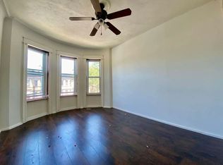 432 Irving Ave #1, Brooklyn, NY 11237